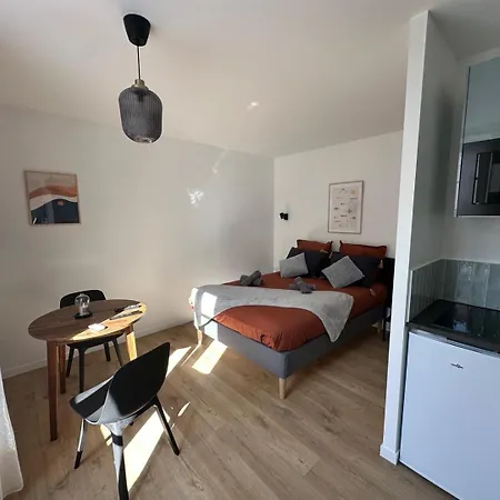 Guestready - Charming Near Paris * Malakoff